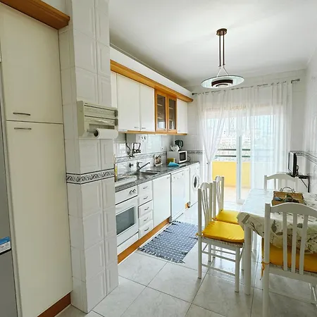 Plaza Real - Silhueta Citadina * Portimão