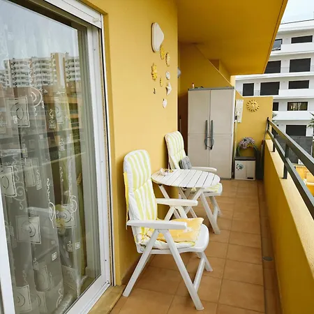 Plaza Real - Silhueta Citadina Apartament *